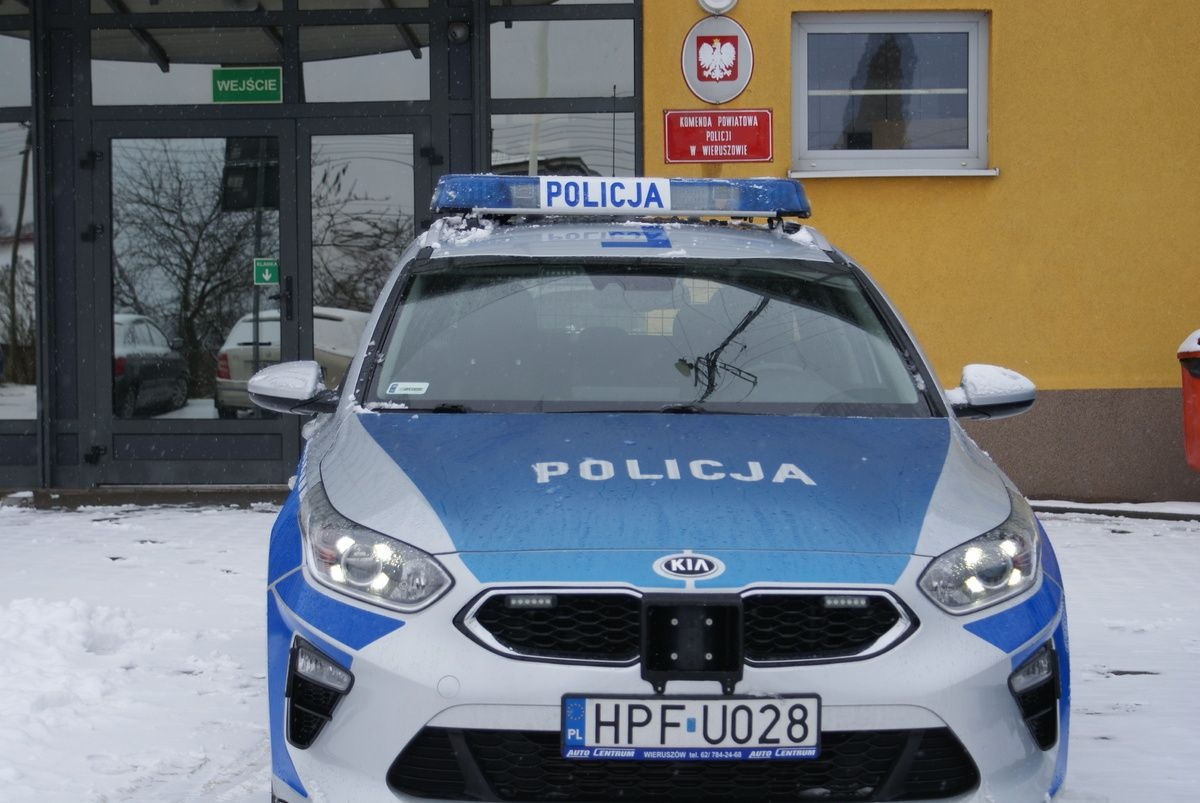 CZTERY KOLIZJE, ALE NA SZCZĘŚCIE BEZ POSZKODOWANYCH