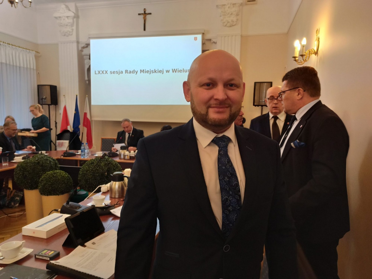 PAWEŁ WALCZYBOK NOWYM RADNYM