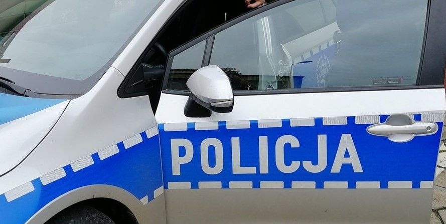 TYDZIEŃ ZACZĄŁ OD POPIJAWY. W PONIEDZIEŁEK ZATRZYMANO KIEROWCĘ, KTÓRY WYDMUCHAŁ DWA PROMILE