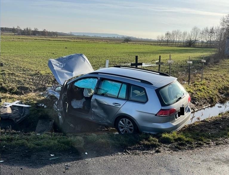 ZDERZENIE OSOBÓWEK NA DK-74. POLICJA APELUJE!