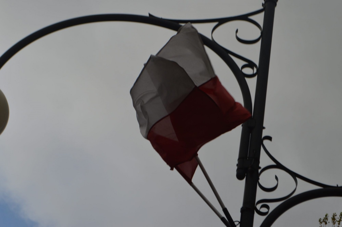 CZYTELNIK: JAKO POLAK, JAKO PATRIOTA, WSTYDZIŁBYM SIĘ COŚ TAKIEGO WYWIESIĆ