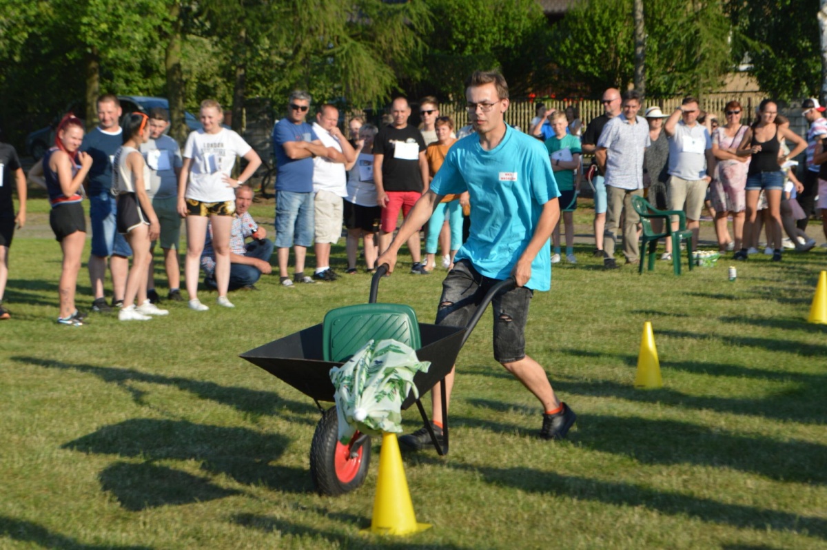 PAMIĘTACIE JESZCZE ...