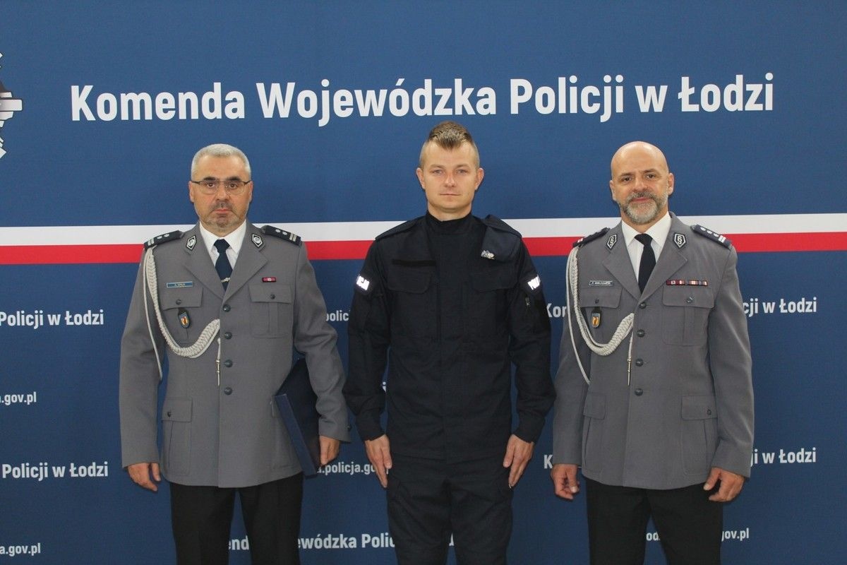 KOMENDA PAJĘCZAŃSKA MA NOWEGO POLICJANTA. 71 NOWYCH FUNKCJONARIUSZY W ŁÓDZKIEM
