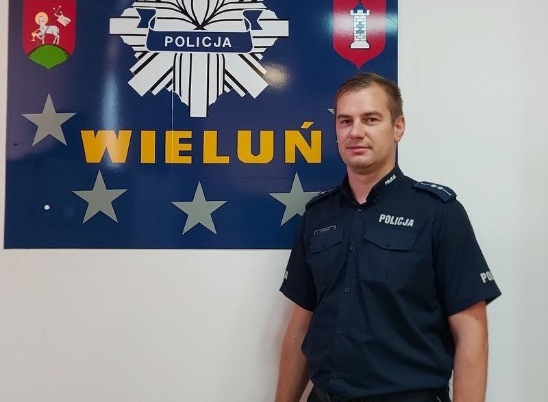 WIELUŃSKI POLICJANT URATOWAŁ ŻYCIE NASTOLATCE
