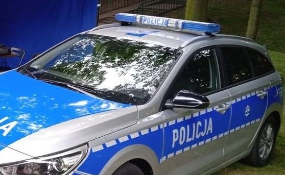 KOMIWOJAŻER CZY OSZUST?