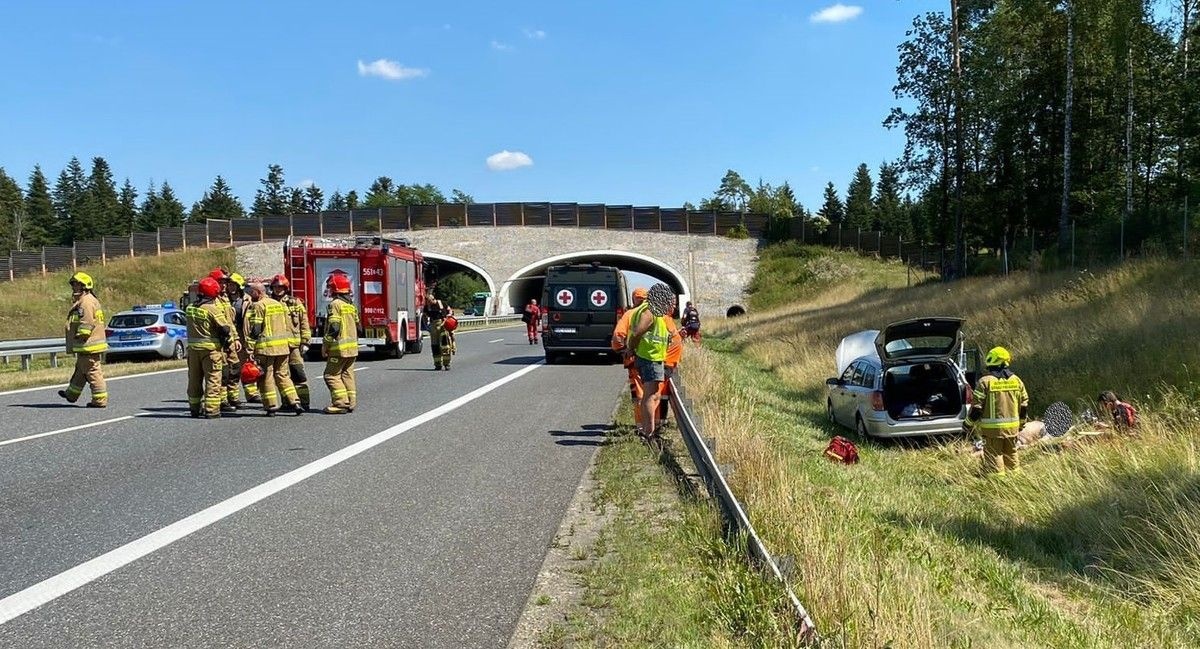 33 LATEK ZASŁABŁ ZA KIEROWNICĄ
