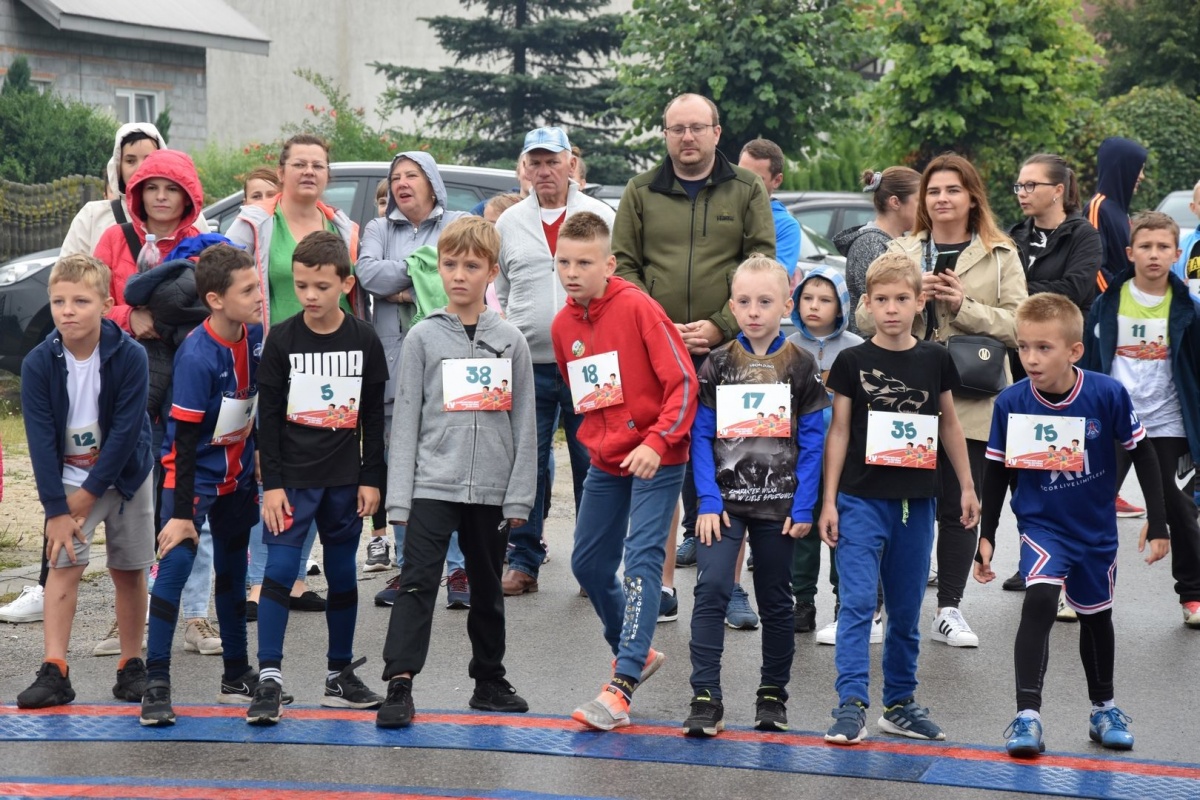 LEŚNYMI ŚCIEŻKAMI BIEGLI I MASZEROWALI DLA ZUZI [68 zdjęć w galerii]