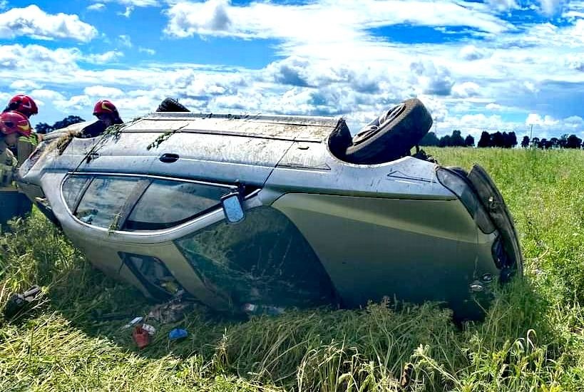 STRACIŁ PANOWANIE, WYLĄDOWAŁ W ROWIE