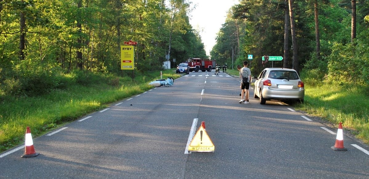 KIEROWCA I PASAŻERKA MOTOCYKLA TRAFILI DO SZPITALA