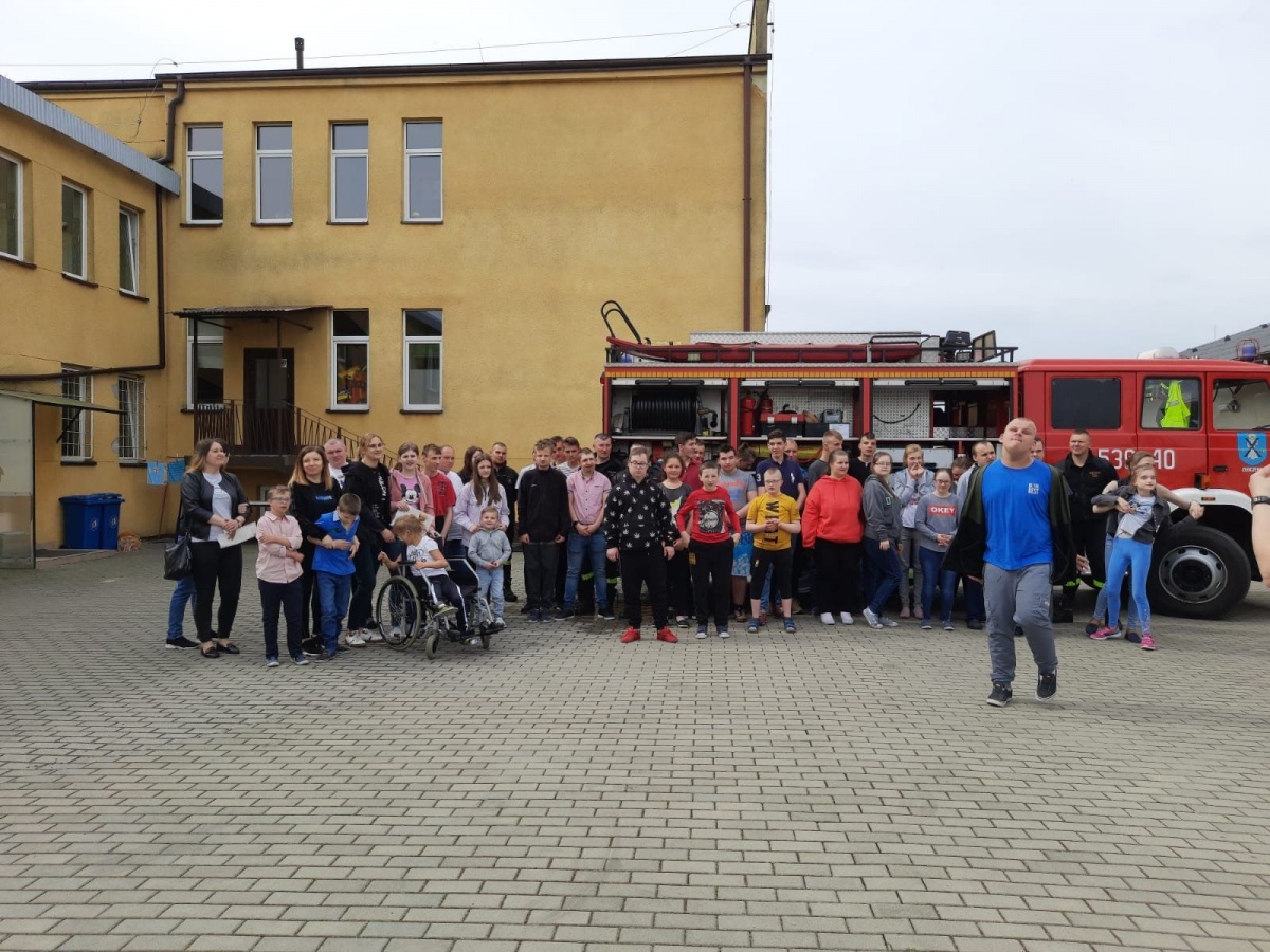 Zaprosili do ośrodka strażaków