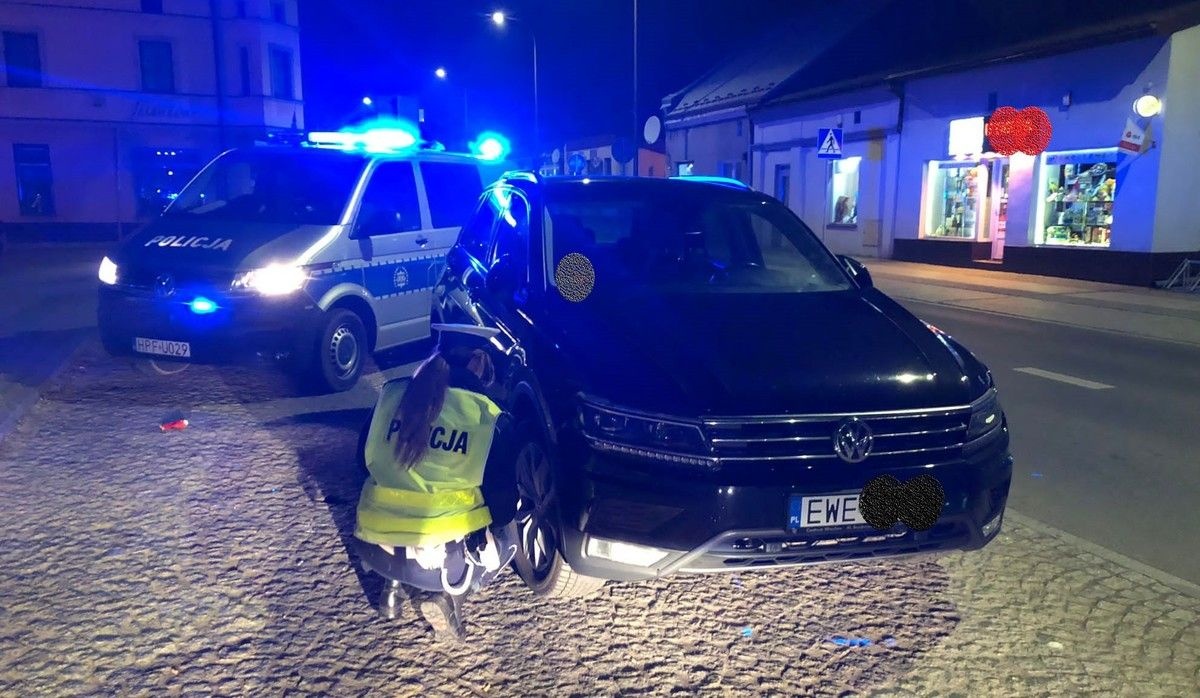 67-LATKA POTRĄCONA NA PASACH