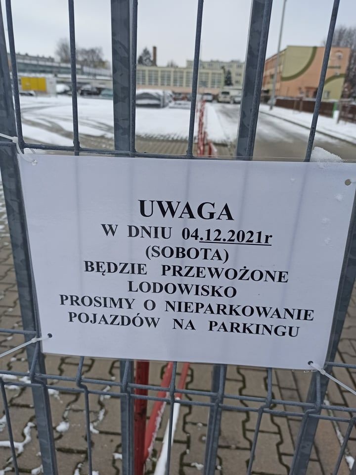 Jak przywieźli, tak leży
