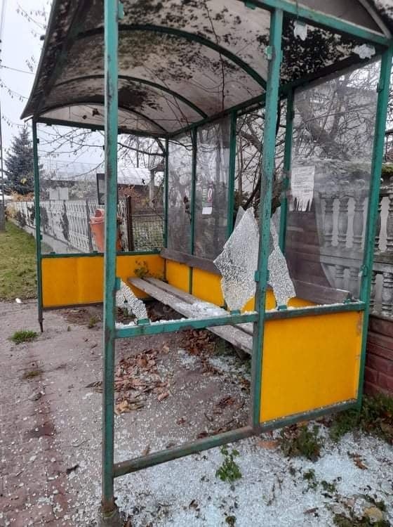 KOMU PRZESZKADZAŁ PRZYSTANEK W TEKLINOWIE?