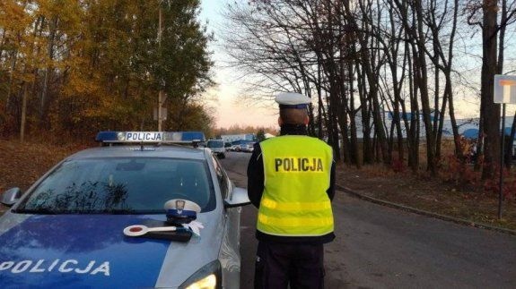Młodzi ludzie udaremnili jazdę kompletnie pijanemu 57-latkowi