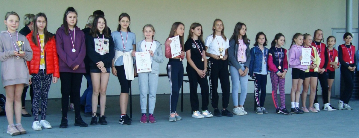 Reprezentacja Ostrówka najlepsza w sztafecie