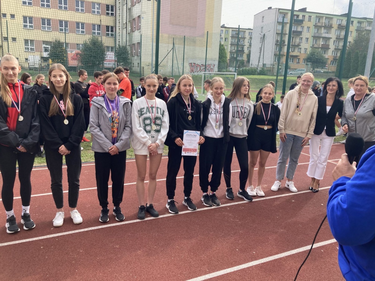 II LO I I LO W PÓŁFINAŁACH WOJEWÓDZKICH
