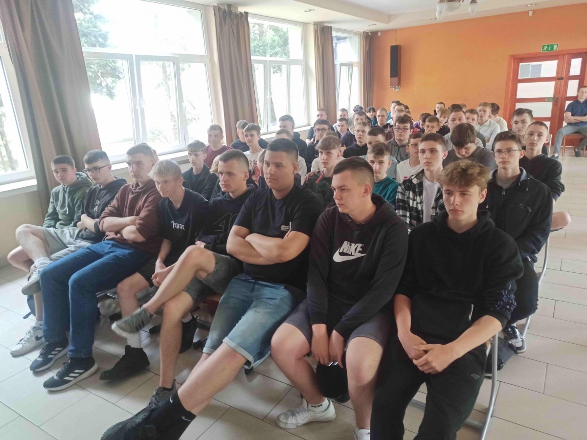 PODCZAS FORUM TRANSPORTOWEGO PRZEPROWADZONO AKCJĘ CHARYTATYWNĄ