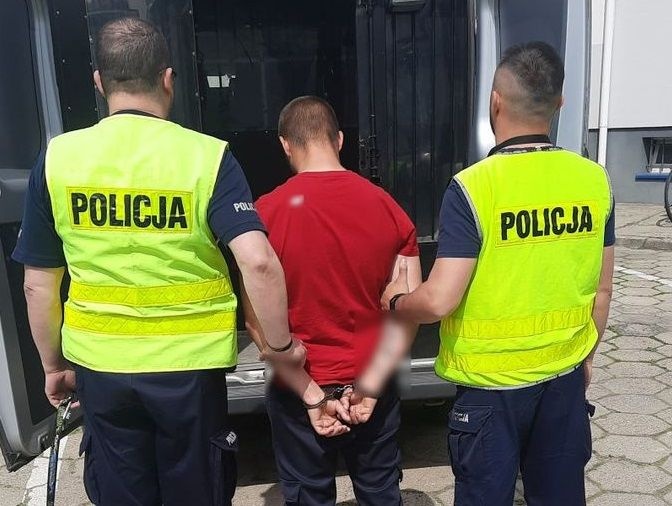 UKRADŁ SAMOCHÓD... BO NIE CHCIAŁ WRACAĆ PIESZO. BYŁ PIJANY!