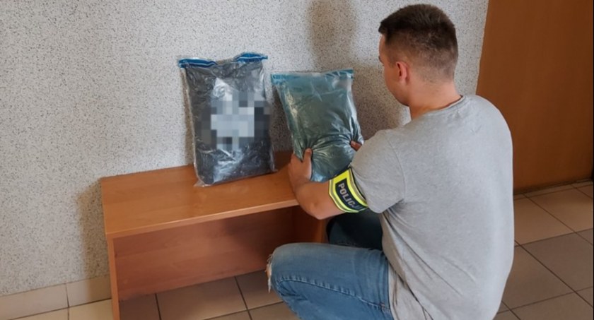Miał w domu prawie kilogram narkotyków - trafił do aresztu na trzy miesiące 