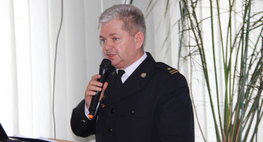 Zmiana warty w straży