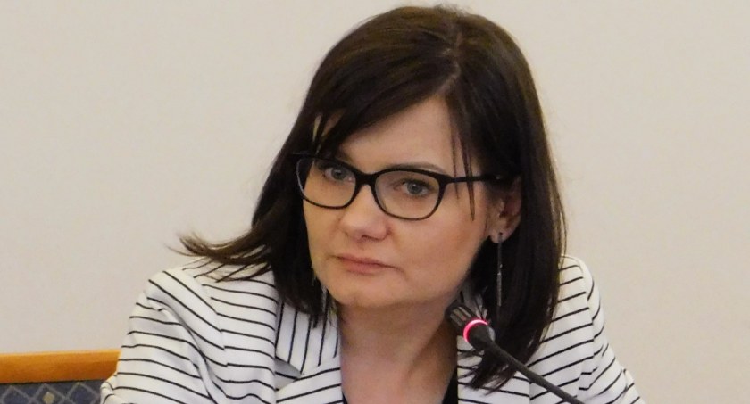 Fresus nie chce już pracować dla Okrasy. Czy wróci do gabinetu szefa szpitala?