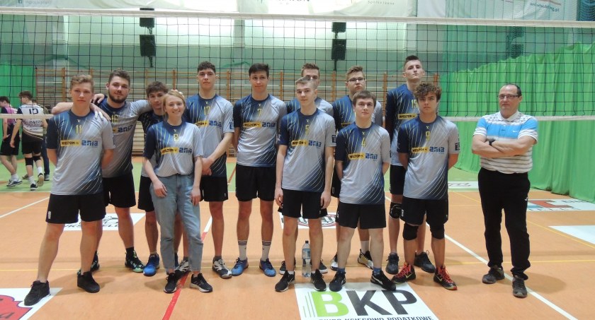 ZS nr 2 i II LO na podium 