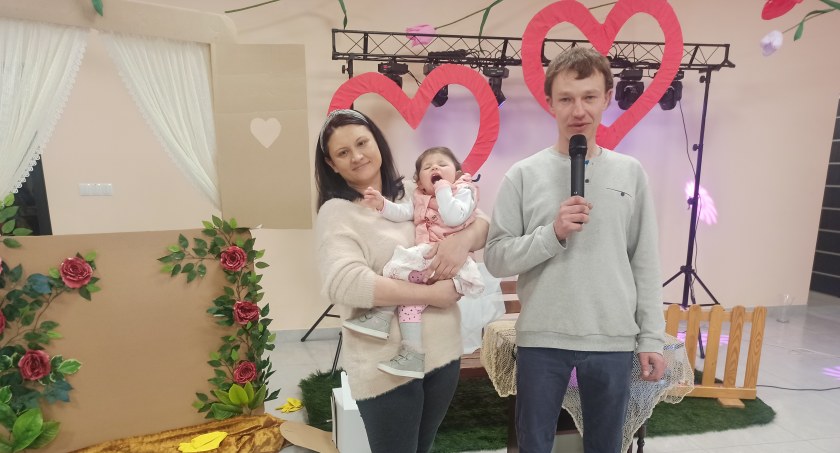 Wieczorek dla małej Marysi
