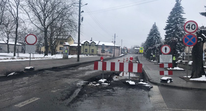 Z Wielunia do Działoszyna objazdem