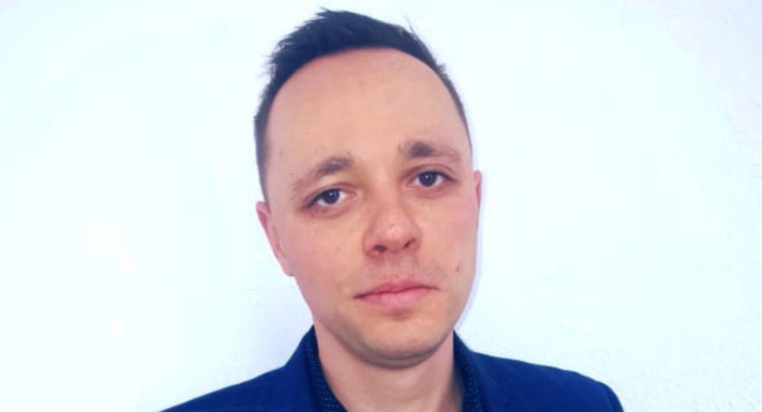 Zarząd fundacji w komplecie. Są problemy w KRS