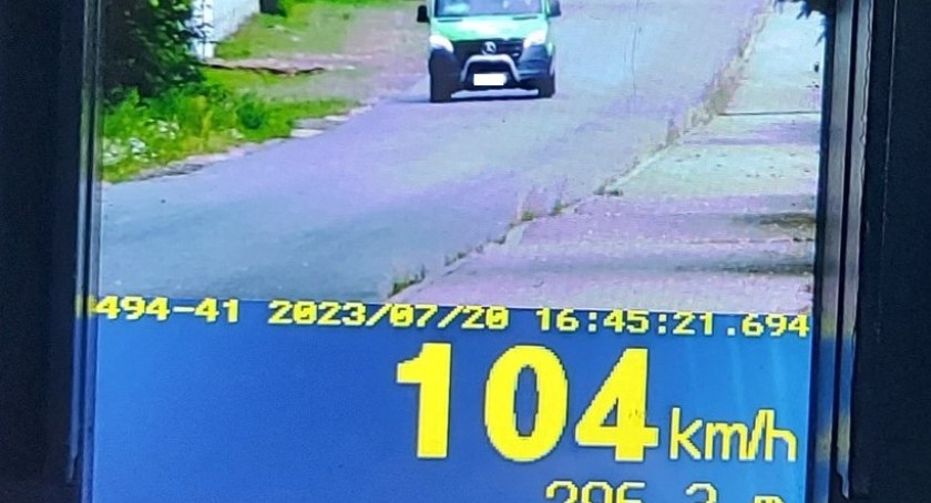 Pirat drogowy z Radomia jechał o 54 km/h za szybko 