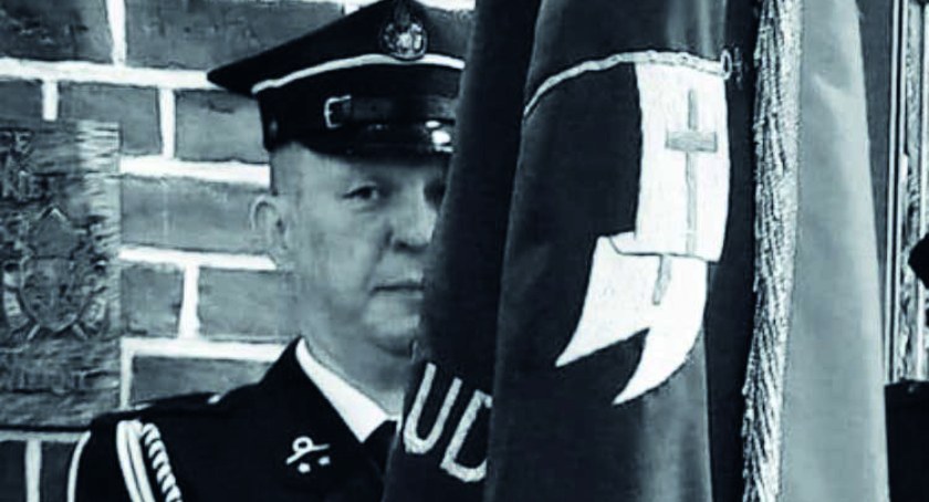 Żegnają przyjaciela 