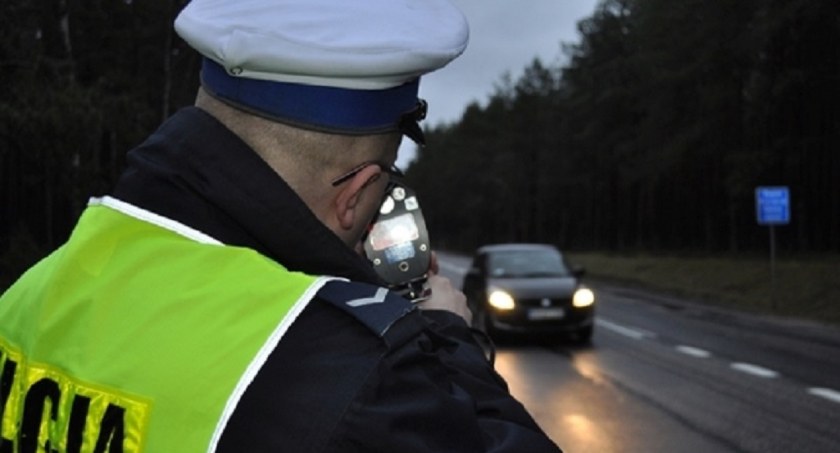 Kumulacja 28-latka! 25 punktów karnych i 2 500 zł grzywny
