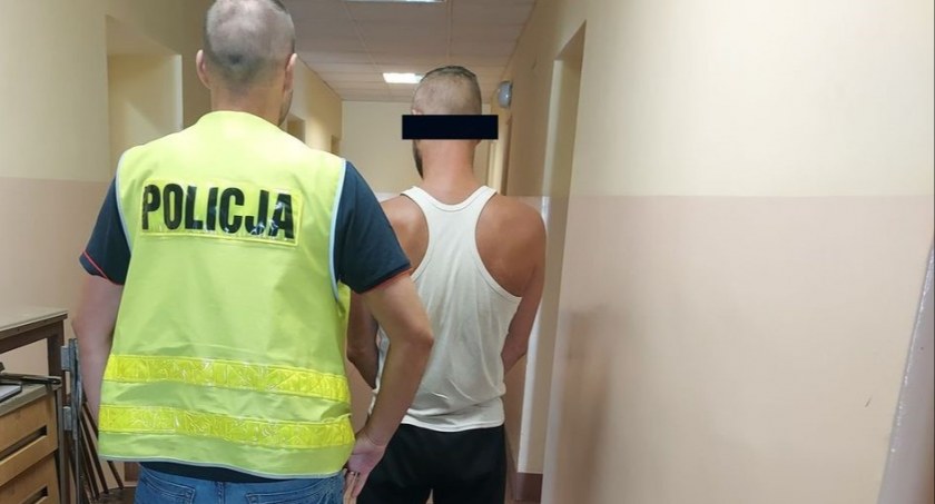 Pijany przyszedł z kwiatkiem na komendę - okazało się, że to konopia