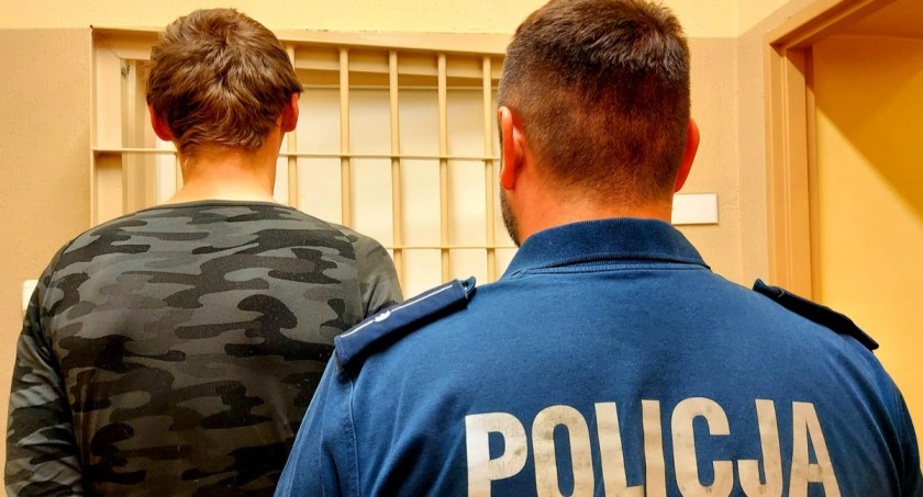 Okradał swoją firmę - wpadł, bo stanął w lesie 
