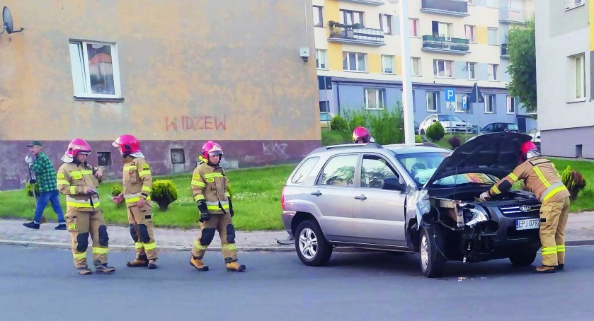Kolizja o bladym świcie. Bez rannych
