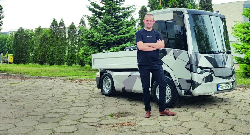 Jego pojazd jeździ po Poznaniu 