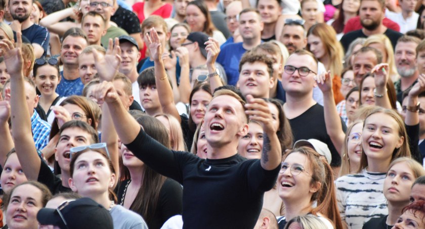 Dni Działoszyna 2023 niedziela - koncert Mezo i Libera
