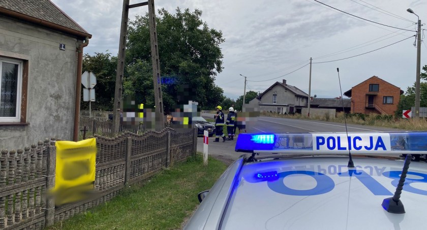 18-latka doprowadziła do groźnej kolizji. Wjechała pod ciężarówkę 