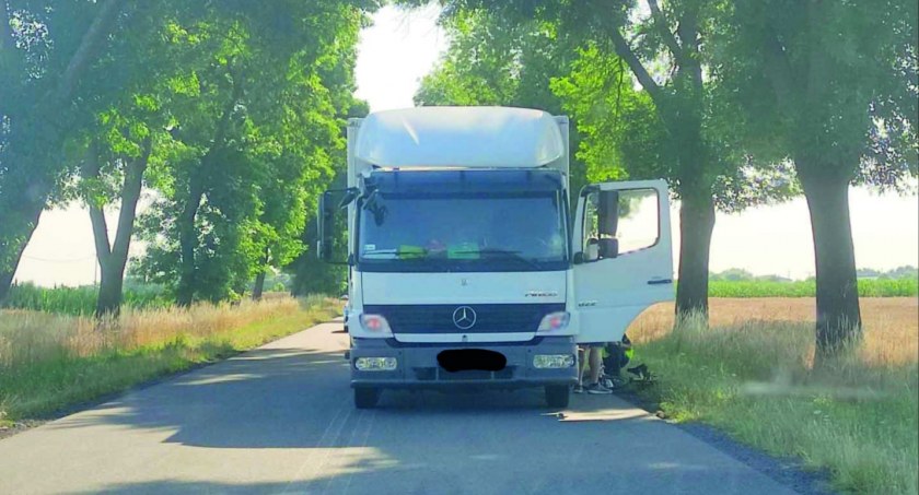 Ciężarówka potrąciła rowerzystę