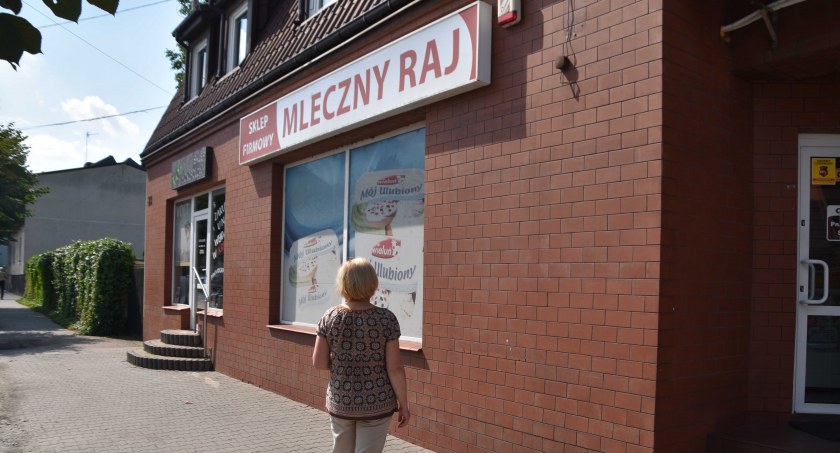 Sklepy zmieniają właściciela 