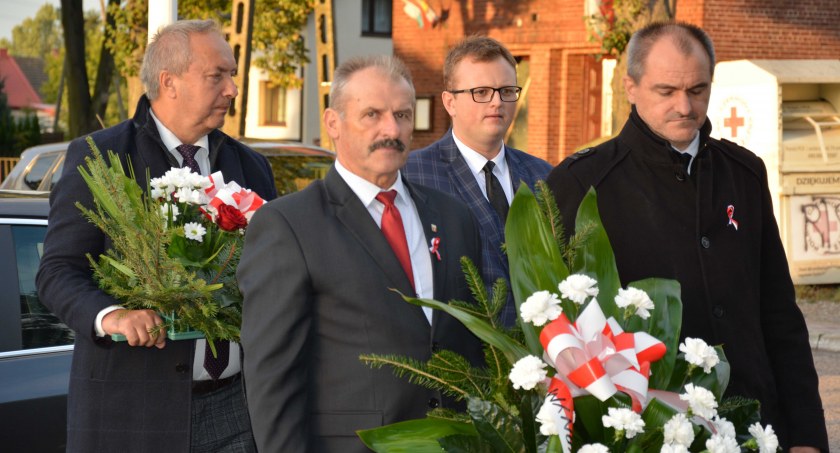 Pamiętają o ofiarach wojny