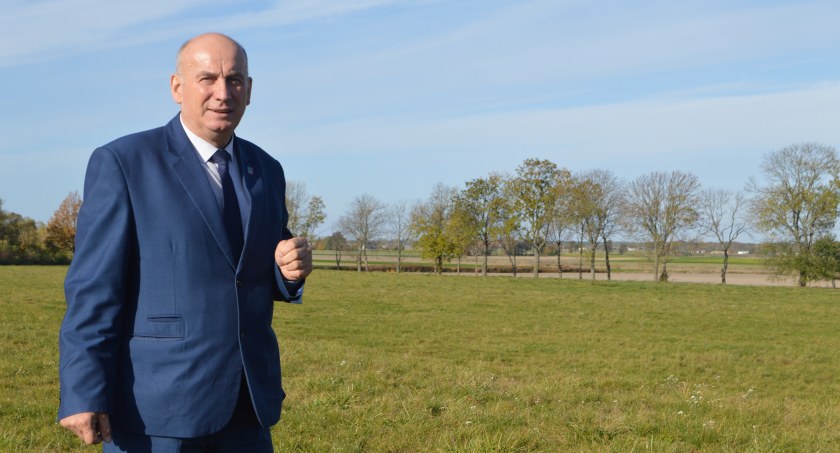 Czarnożyły nadrabiają opóźnienia w sportowych obiektach 