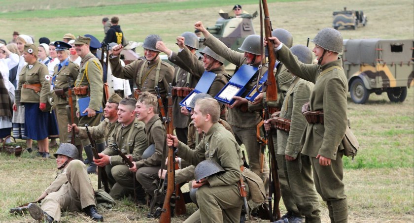 Są żywą lekcją historii.  Stowarzyszenie Historyczne „Strzelcy Kaniowscy” działa od niemal 20 lat