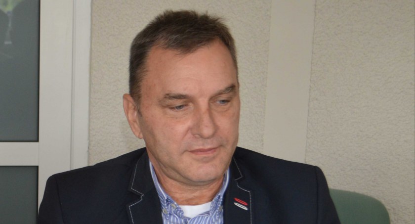 Podziękowali dyrektorowi za wieloletnią pracę 