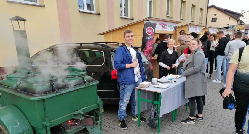 WIELUŃSKIE SMAKI- promocja zdrowej żywności z Ziemi Wieluńskiej