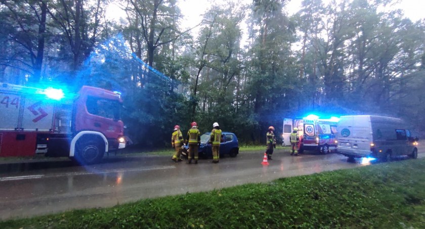 Poranne zderzenie trzech samochodów