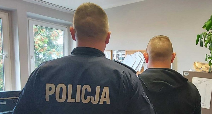 Sprzedawał w Internecie rzeczy, których nie miał. Wyłudził łącznie 50 tys. zł 