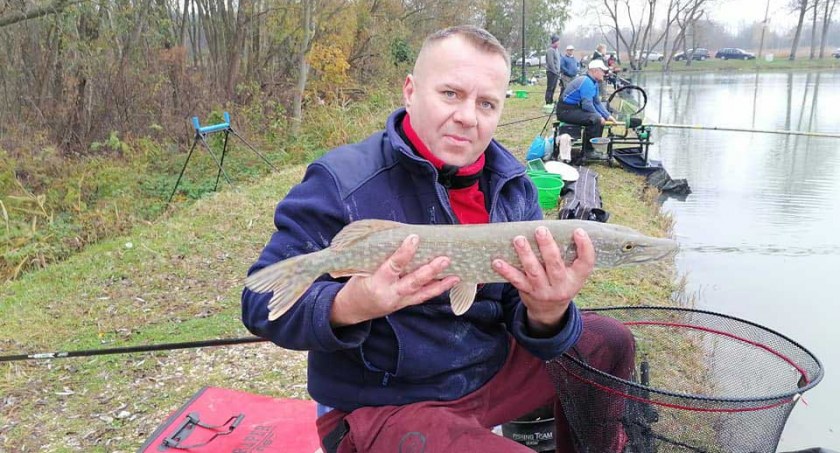 12 imprez i 1100 kg ryb wpuszczonych do zbiornika