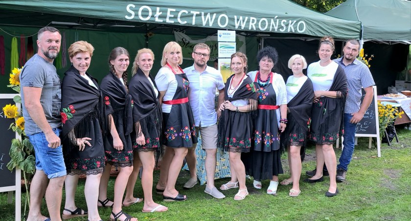 Turniej siatkówki, pokazy psów i dobre jedzenie - we Wrońsku będzie piknik rodzinny