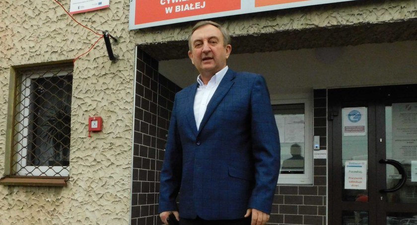 Droga 100 tys. zł taniej
